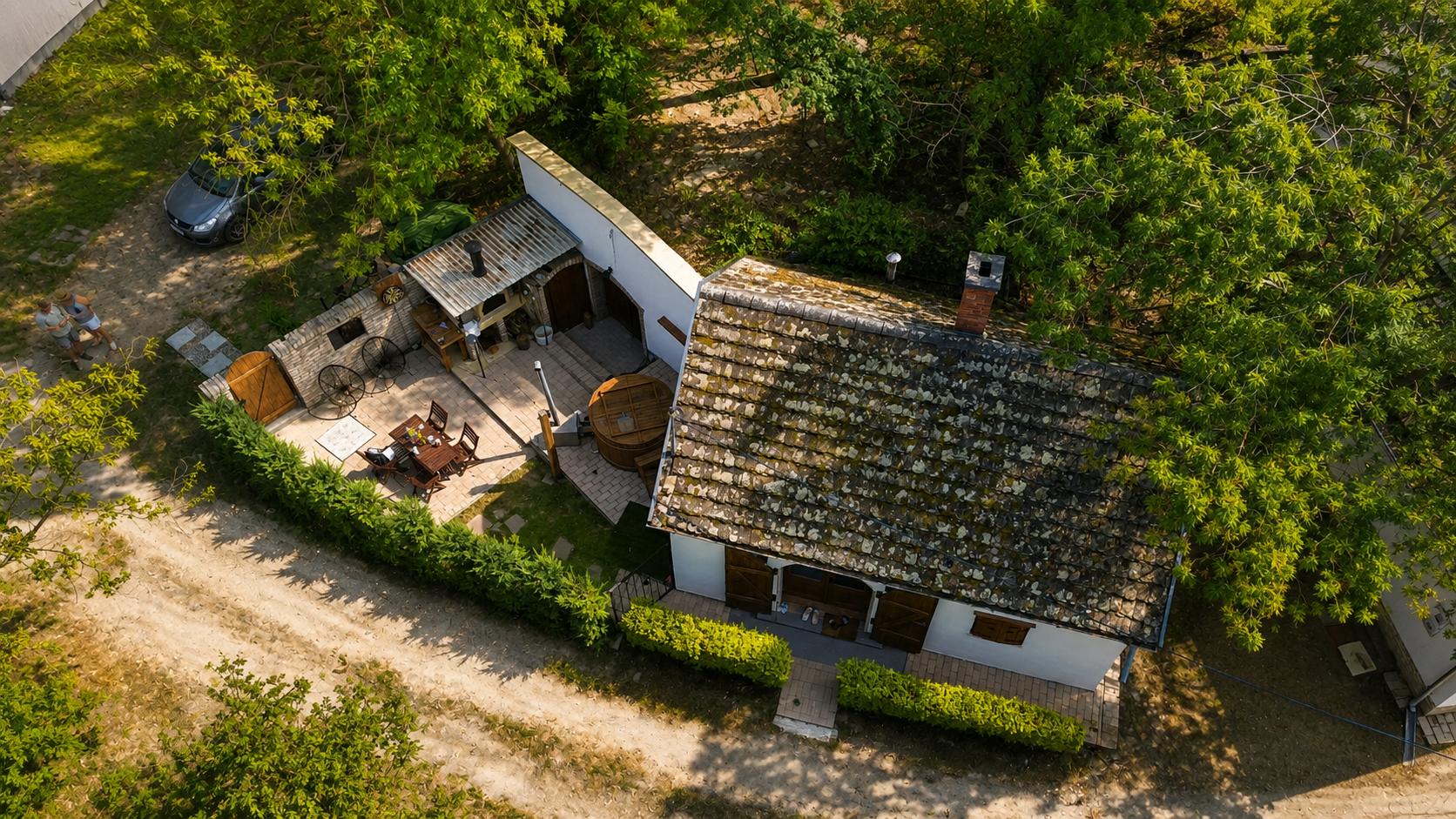 Vígwinehouse a Hajósi Pincefaluban